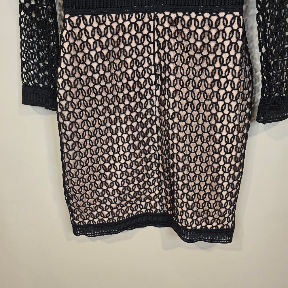 NEW NWT Women's Elliatt Black Crochet Revelation Dress Deep V-Neck | Medium - Picture 9 of 15
